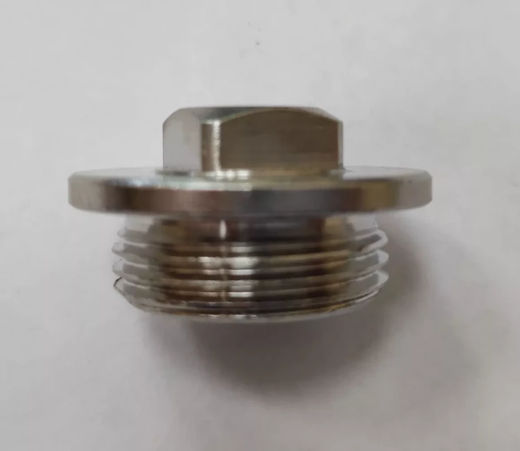 Заглушка GENERAL FITTINGS, 6-ти гранная головка с прижимной шайбой, никелированная латунь, наружная резьба, 3/4" 51099-3/4 купить в Тобольске