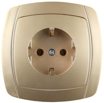 Розетка СВЕТОЗАР &quot;АКЦЕНТ&quot; одинарная в сборе, с заземлением, цвет золотой металлик, 16А/~250В SV-54205-GM купить в Тобольске