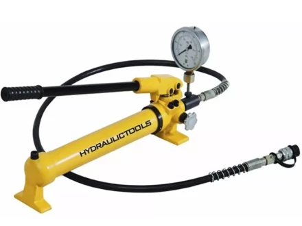 Насос гидравлический односторонний TOR HHB-700B 3,2 л (ручной) 1004827 купить в Тобольске