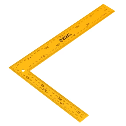 Угольник стальной Denzel, 200 х 300 мм, 32388 купить в Тобольске