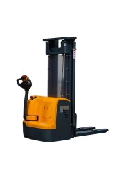 Штабелер самоходный 1,5 т 4,5 м XILIN CDDR15-III 24/200 В/Ач (сопровождаемый) 1010948