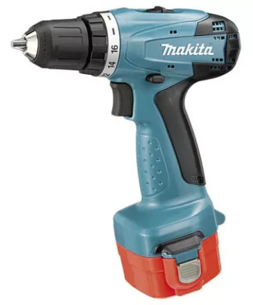 Аккумуляторная ударная дрель-шуруповерт Makita 8281DWАE купить в Тобольске