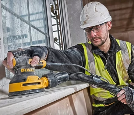 Шлифмашина ЭШМ DeWalt DWE6423 купить в Тобольске