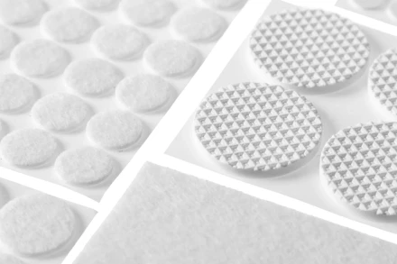 Набор STAYER &quot;COMFORT&quot;: Накладки самоклеящиеся на мебельные ножки, 125 шт, белые 40917-H125 купить в Тобольске