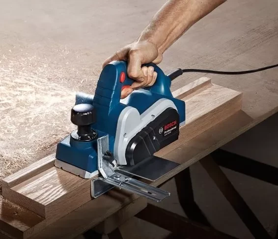 Рубанок BOSCH GHO 6500 (0.601.596.000) купить в Тобольске