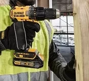 Аккумуляторная дрель-шуруповерт DeWalt DCD 778 S2T купить в Тобольске