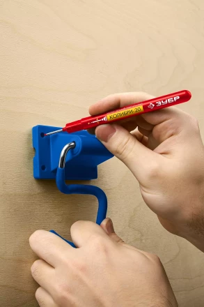 ЗУБР Колибри-20 красный, наконечник L 20 мм,  2 мм, перманентный маркер для отверстийл (06328-3) купить в Тобольске