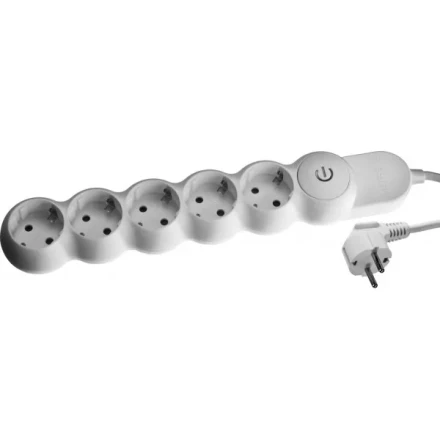 Удлинитель ЗУБР &quot;МАСТЕР&quot; электрический, ПВС сечение 1кв мм, выкл, заземл, защитная шторка, 5 гнезд, макс мощн 3500Вт, 5м 55059-5 купить в Тобольске