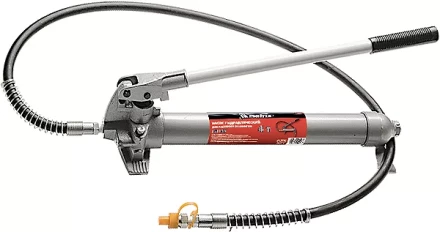 Насос гидравлический со шлангом для 4-тонной растяжки MATRIX 513275 купить в Тобольске