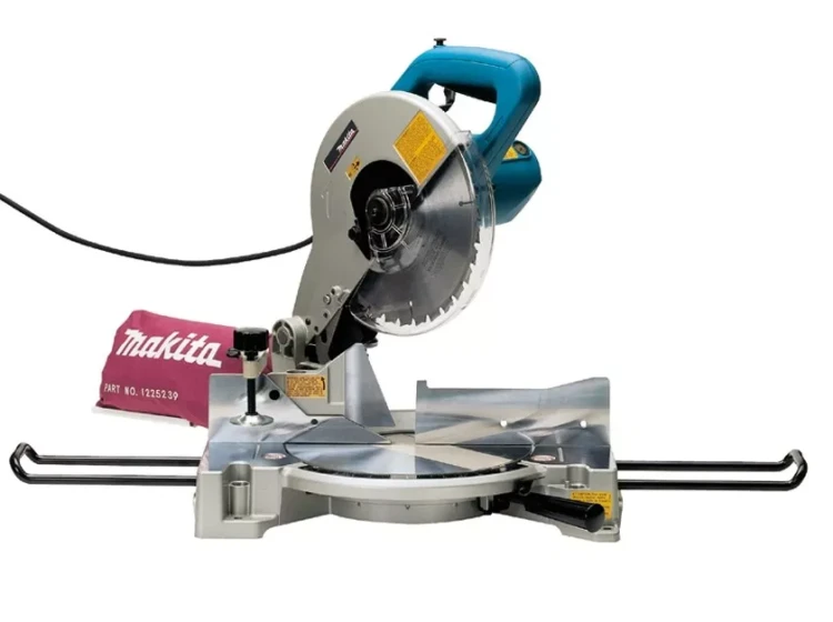 Пила торцовочная(торцевая) Makita LS1040 купить в Тобольске