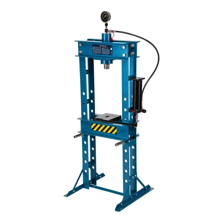 Пресс гидравлический с манометром, 30 т // Stels 52304 купить в Тобольске