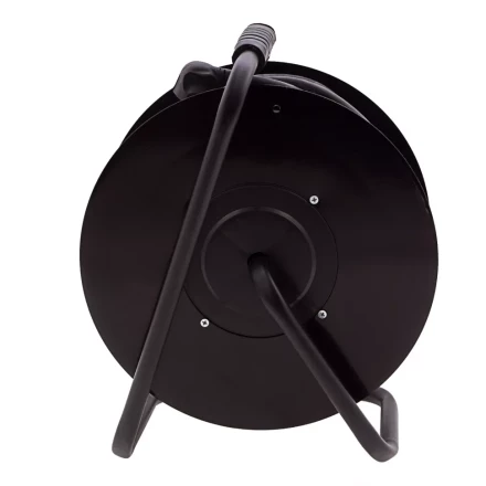 Удлинитель силовой 50 м, 16А, тип УХз16, КГ 3 x 1.5 мм, на стальной катушке, 4 розетки Сибртех 95877 купить в Тобольске