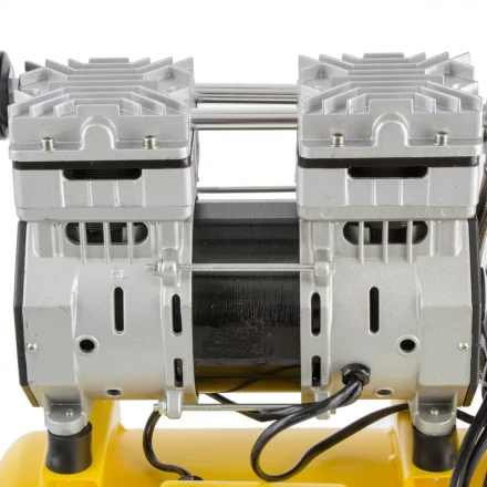 Компрессор безмаслянный Denzel DLS950/24 малошумный 58026 купить в Тобольске