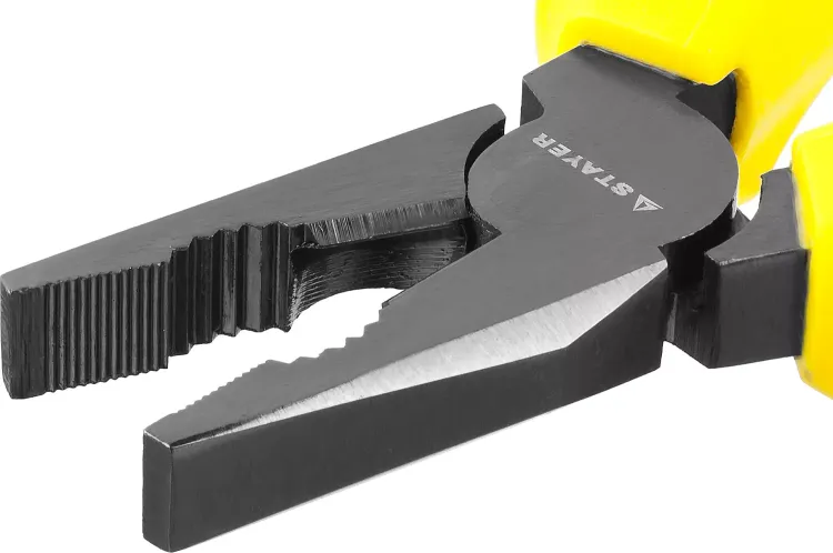 Плоскогубцы комбинированные STAYER "PROTech", эксцентриковое расположение шарнира, 160мм 22027-1-16_z02 купить в Тобольске
