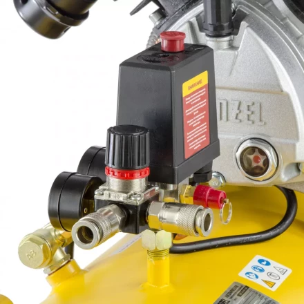 Компрессор воздушный Denzel DKV2200/100 Х-PRO 58079 купить в Тобольске