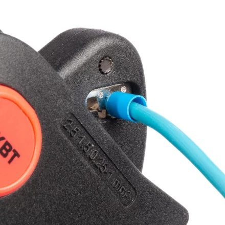 Автоматический торцевой стриппер КВТ WS-16 для снятия изоляции с проводов 0.5–6.0 мм с функцией резки (90987) купить в Тобольске