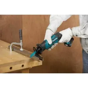Пила сабельная аккумуляторная Makita JR105DWAE купить в Тобольске