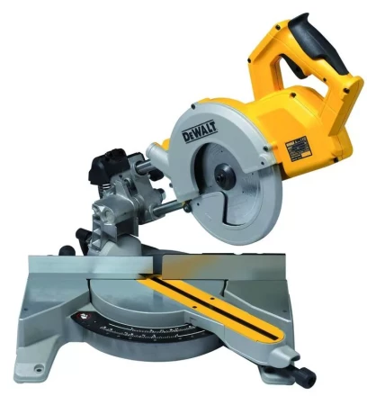 Пила торцовочная(торцевая) DeWalt DW777 купить в Тобольске