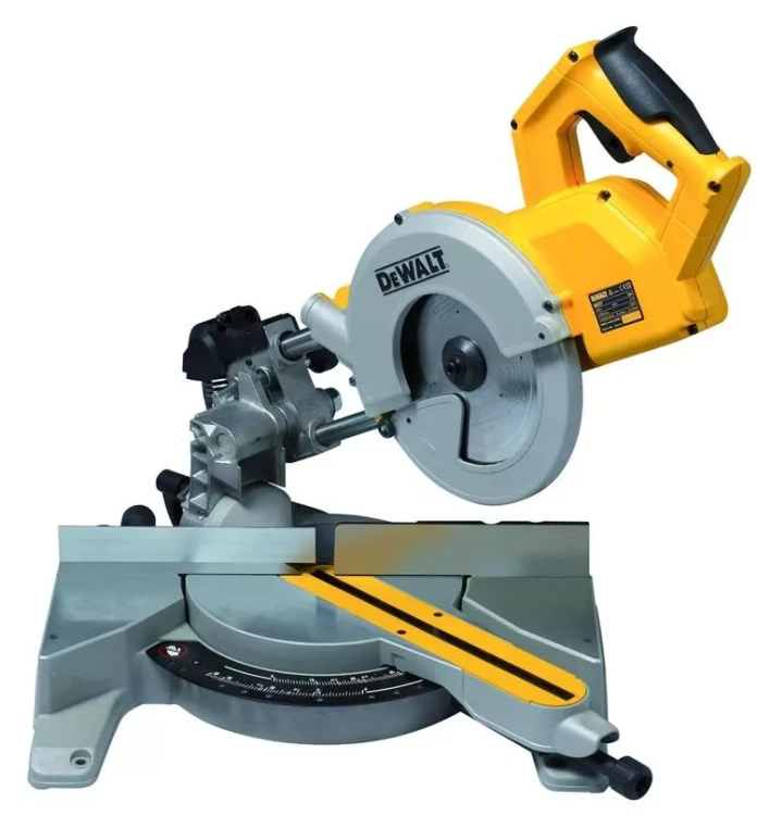 Пила торцовочная(торцевая) DeWalt DW777 купить в Тобольске