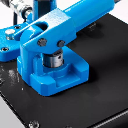 Помпа гидравлическая ручная КВТ ПМР-7080 объем маслобака 8.0 л (88147) купить в Тобольске