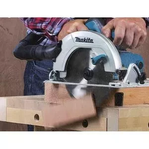 Пила дисковая Makita HS6601 купить в Тобольске