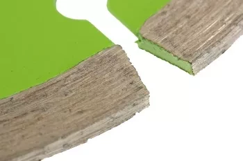 Диск алмазный отрезной сегментный, 180 х 22,2 мм, сухая резка  СИБРТЕХ 731037 купить в Тобольске