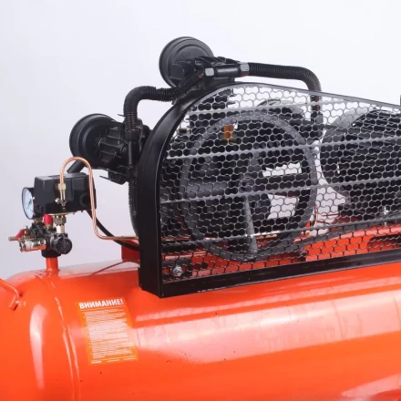 Компрессор масляный поршневой ременной PATRIOT PTR100/670 купить в Тобольске