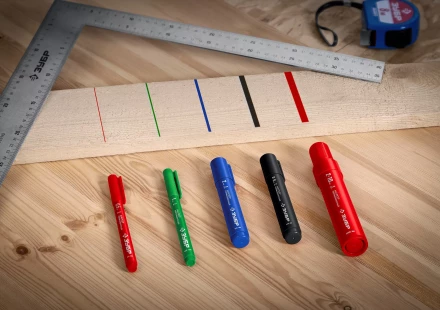 ЗУБР МП-300К красный, 2-5 мм, клиновидный перманентный маркер (06323-3) купить в Тобольске