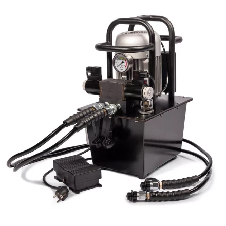 Насосная гидравлическая станция двухканальная КВТ ПМЭ-7100-К2 объем маслобака 10.0 л (230 В/50 Гц) (91800) купить в Тобольске