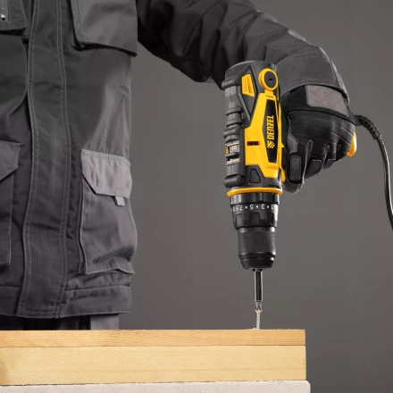 Дрель-шуруповерт сетевая ударная Denzel 26211, ISD-300-13 купить в Тобольске