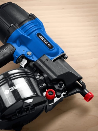 ЗУБР CSN-65, пневматический обшивочный нейлер для барабанных гвоздей ЗУБР CSN (38-65 мм), Профессионал (31922) купить в Тобольске