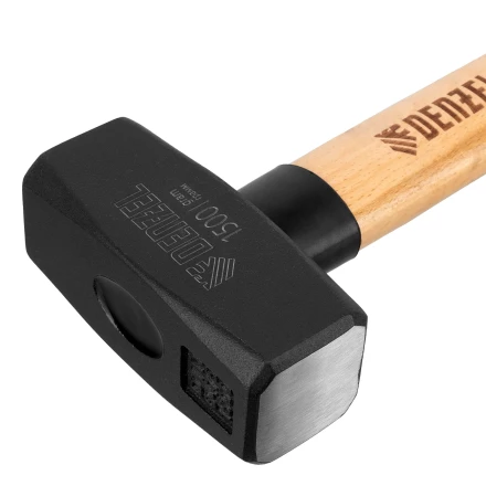 Кувалда, 1500 г Denzel 11019, кованая головка, буковая рукоятка купить в Тобольске