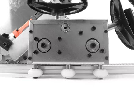 Электрический резчик MESSER BL600 с бесщеточным двигателем (с направляющей шиной) купить в Тобольске