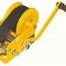 Лебедка ручная LRB 3000, 1360 кг, лента 10 м. LB купить в Тобольске