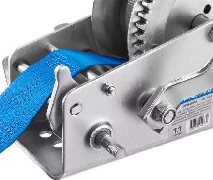 Лебедка ручная барабанная ЗУБР &quot;ПРОФЕССИОНАЛ&quot;, тяговая, ленточная, 1,1т, 10м 43115-1.1 купить в Тобольске