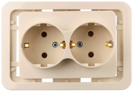 Розетка СВЕТОЗАР &quot;ГАММА&quot; двойная, с заземлением, цвет бежевый, 16А/~250В SV-54107-B купить в Тобольске