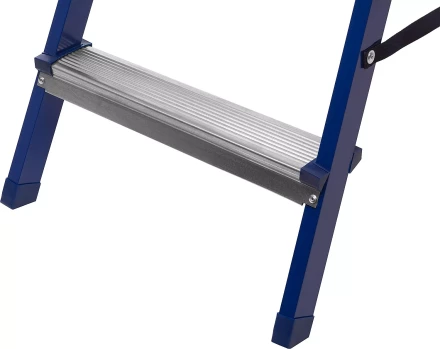 Лестница-стремянка стальная, 3 ступени, 60 см, MIRAX 38800-03 купить в Тобольске