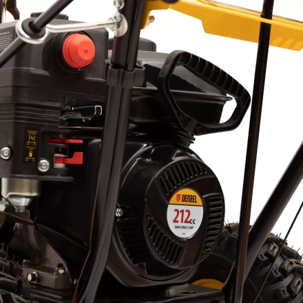Бензиновая снегоуборочная машина SB 560, 212 cc, ручной старт Denzel 97651 купить в Тобольске