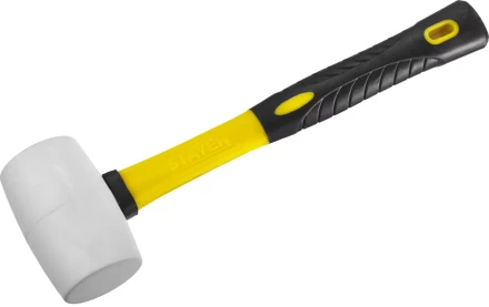Киянка STAYER &quot;PROFI&quot; резиновая БЕЛАЯ, с фиберглассовой ручкой, 230г 20533-230 купить в Тобольске