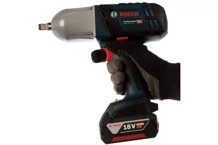 Bosch Аккумуляторный ударный гайковерт GDS 18 V-LI HT 06019B130A купить в Тобольске