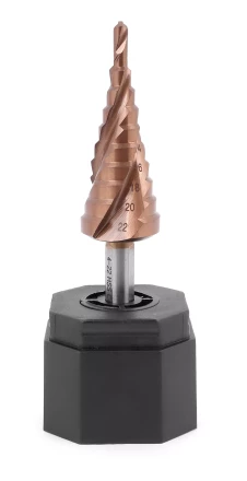 Ступенчатое сверло MESSER HSS CO  4-22х10 с кобальтовым покрытием и тремя спиральными канавками. купить в Тобольске