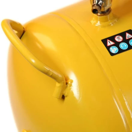 Компрессор воздушный, ременный привод BCI5500-T/270, 5.5 кВт, 270 литров, 850 л/мин Denzel 58129 купить в Тобольске