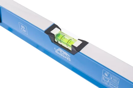 Уровень алюминиевый двуручный 800 мм профиль 1.6 мм фрезерованный ударопрочные заглушки 3 глазка БАРС 34352 купить в Тобольске