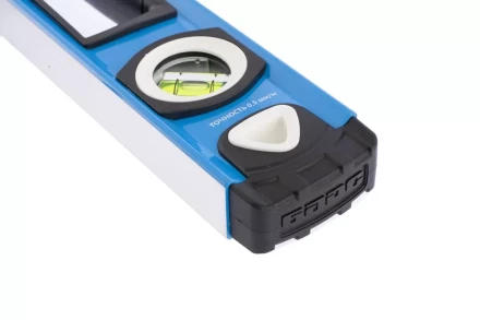 Уровень алюминиевый двуручный 800 мм профиль 1.6 мм фрезерованный ударопрочные заглушки 3 глазка БАРС 34352 купить в Тобольске