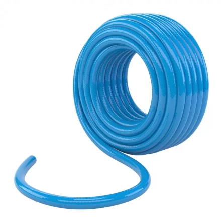 Шланг поливочный армированный 3 слойный ПВХ 1/2 25м Родничок Сибртех 67517 купить в Тобольске