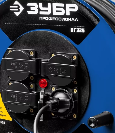 Удлинитель на катушке &quot;КГ 325&quot;, 30 м, 4000 Вт, 4 гнезда, IP44, КГ 3х2,5 кв мм, ЗУБР 55079-30 купить в Тобольске