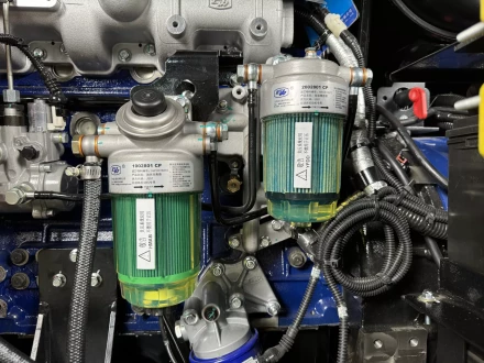 Дизельный генератор Vektor AD-70Y-T400 в шумозащитном кожухе с АВР купить в Тобольске