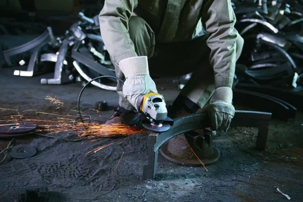 Малая углошлифовальная машина УШМ STGS 7125-RU STANLEY купить в Тобольске