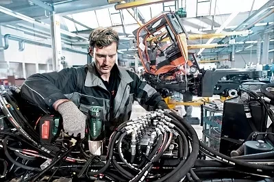 Аккумуляторный ударный гайковерт SSW 18 LTX 600 Metabo купить в Тобольске