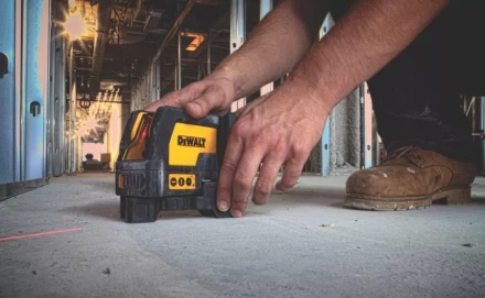 Нивелир лазерный DeWalt DW 0822 купить в Тобольске